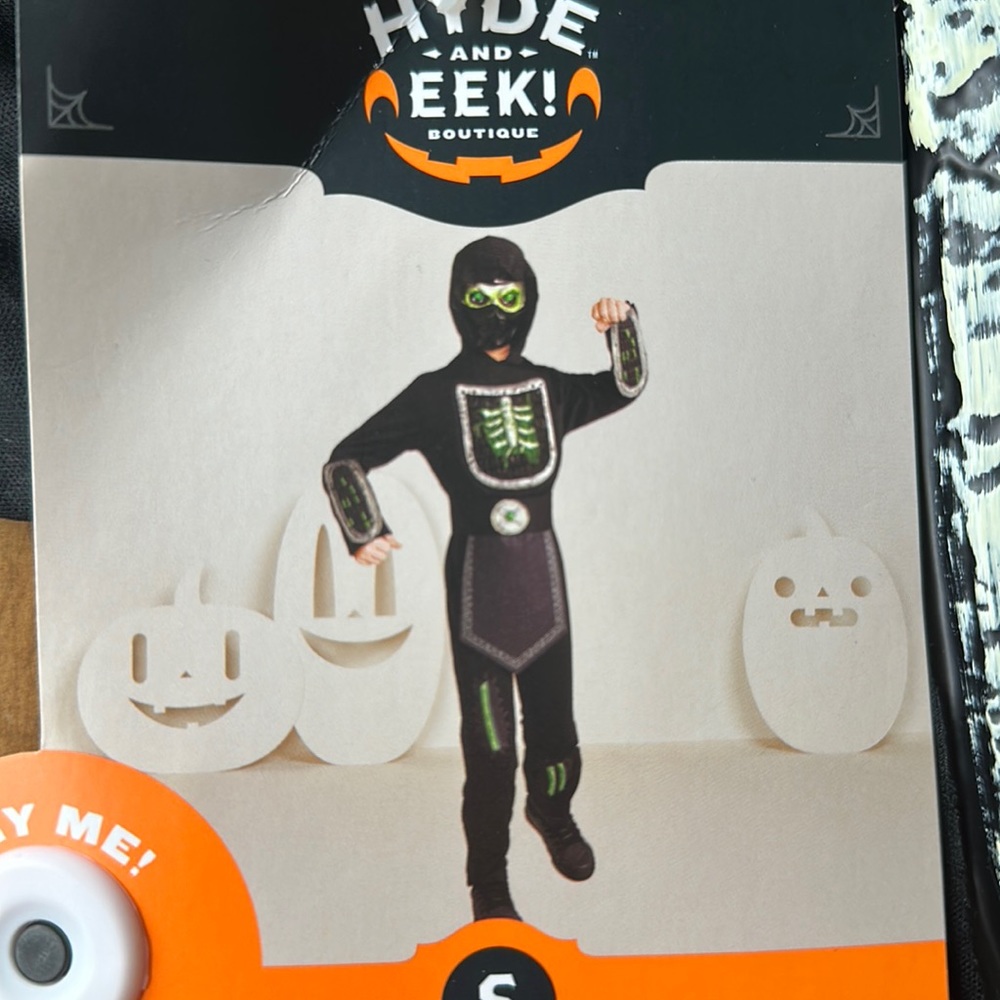 Light up ninja phantom costume nib